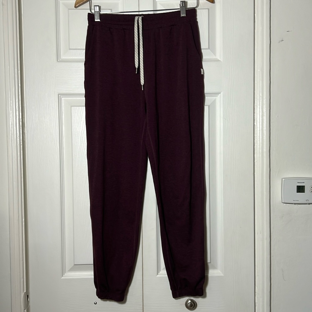 Vuori Women's Track Pants in Dark Purple